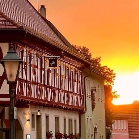 Gasthof Weisses Ross イプホーフェン エクステリア 写真